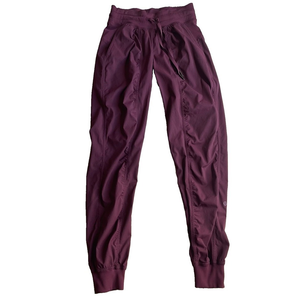 Lululemon Dance Studio Mid-Rise Jogger Pants Wine Womens Size 2 Activewear